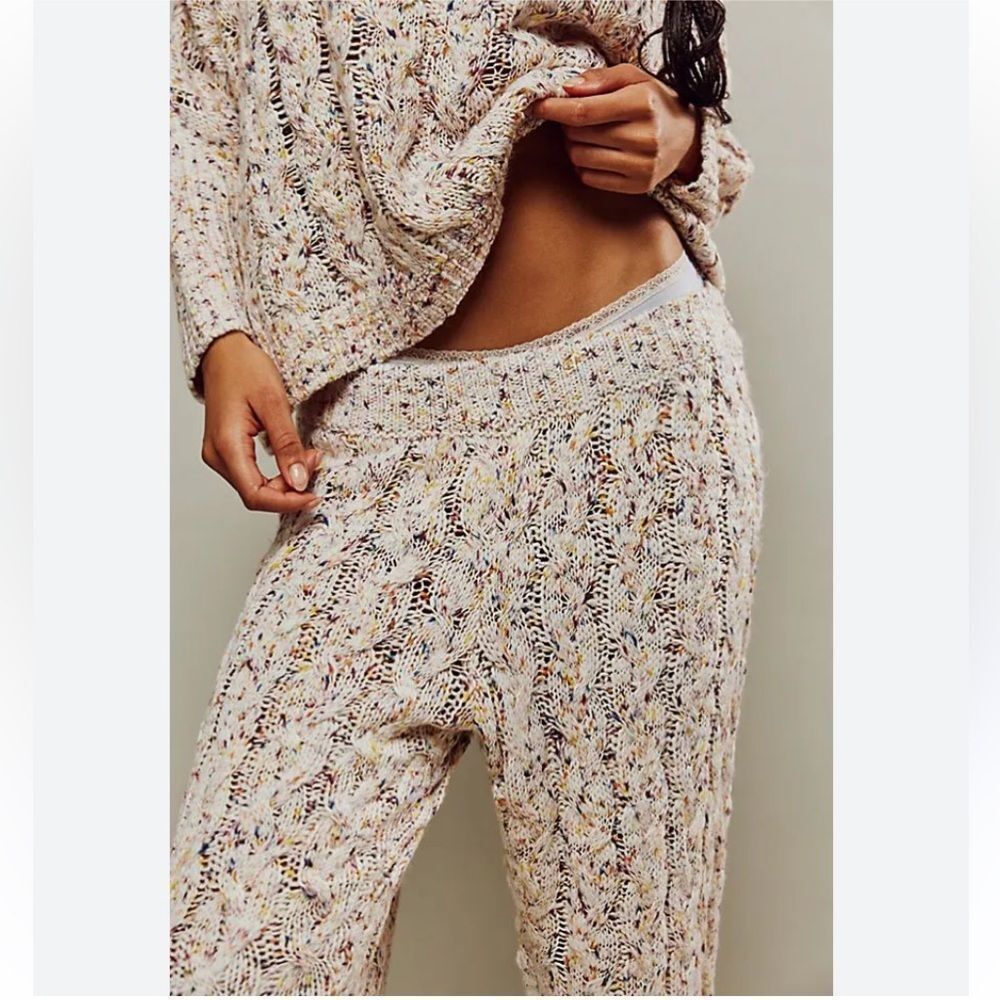 Free People Under The Mistletoe Knit Joggers Size L Color: Ivory Combo - Picture 4 of 6